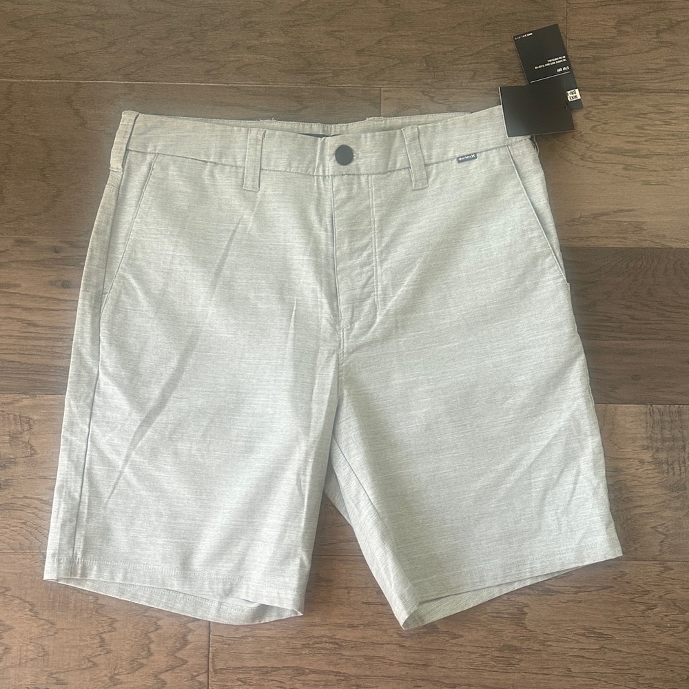Hurley Men's Light Gray Flat Front Shorts